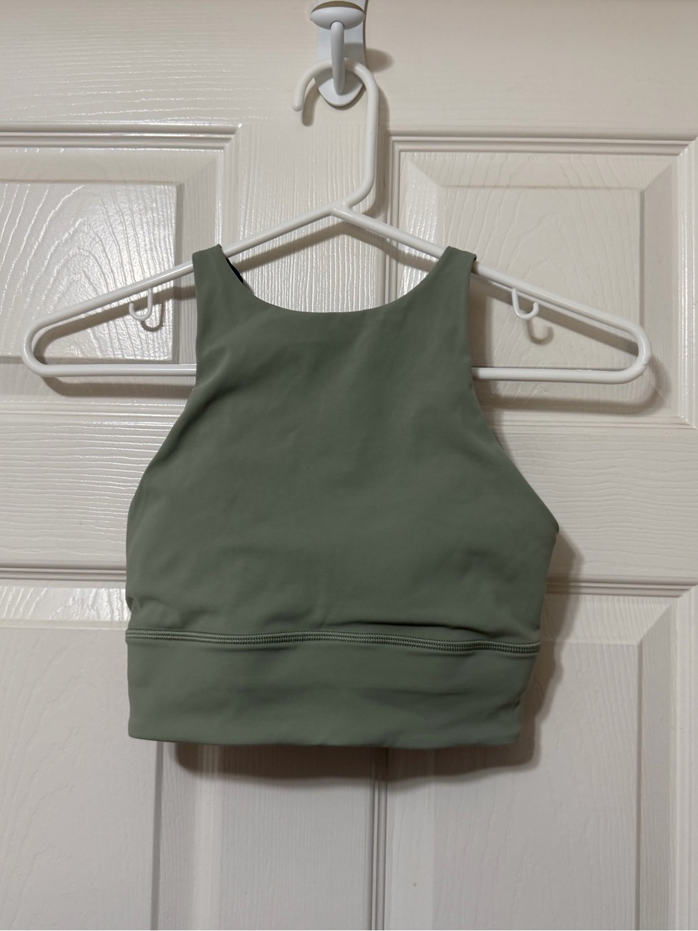 Lululemon athletica energy high neck long line tough bra size 4 euc